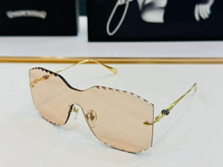 Picture of Chrome Hearts Sunglasses _SKUfw58025307fw